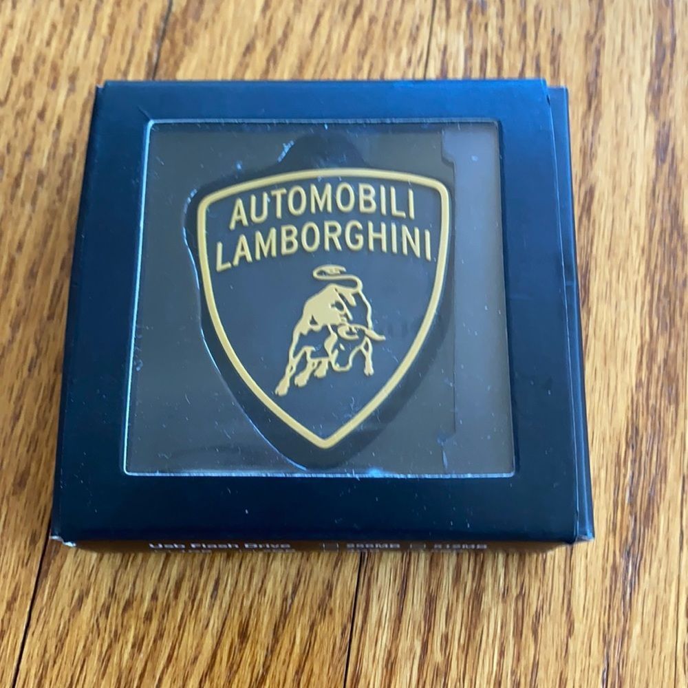 LAMBORGHINI flash drive 16 GB